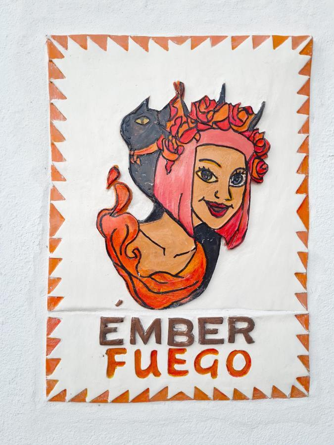 Suite Ember-Fuego Soportujar Eksteriør bilde